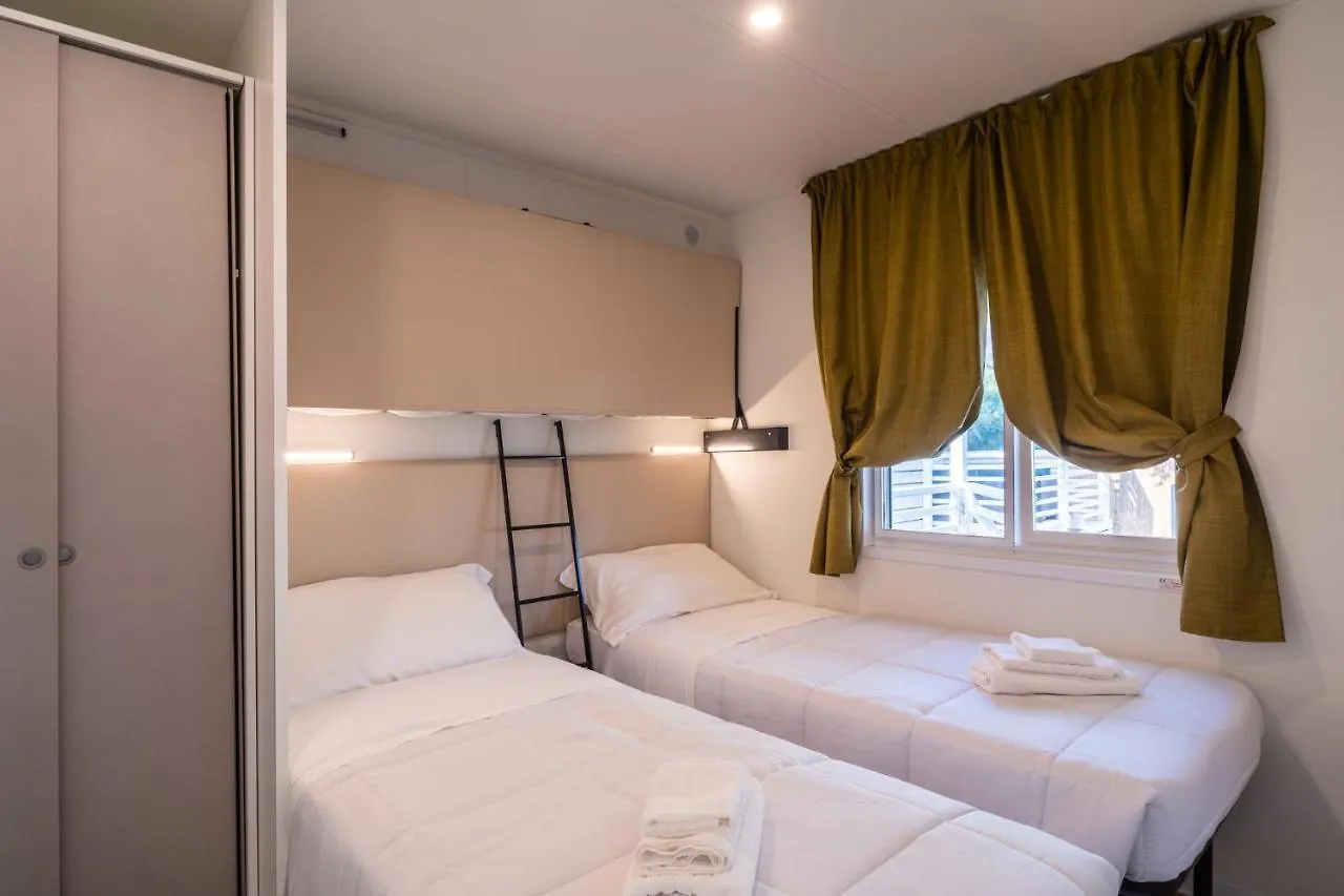 Club Del Sole Romagna Family Resort Риччоне 4*,