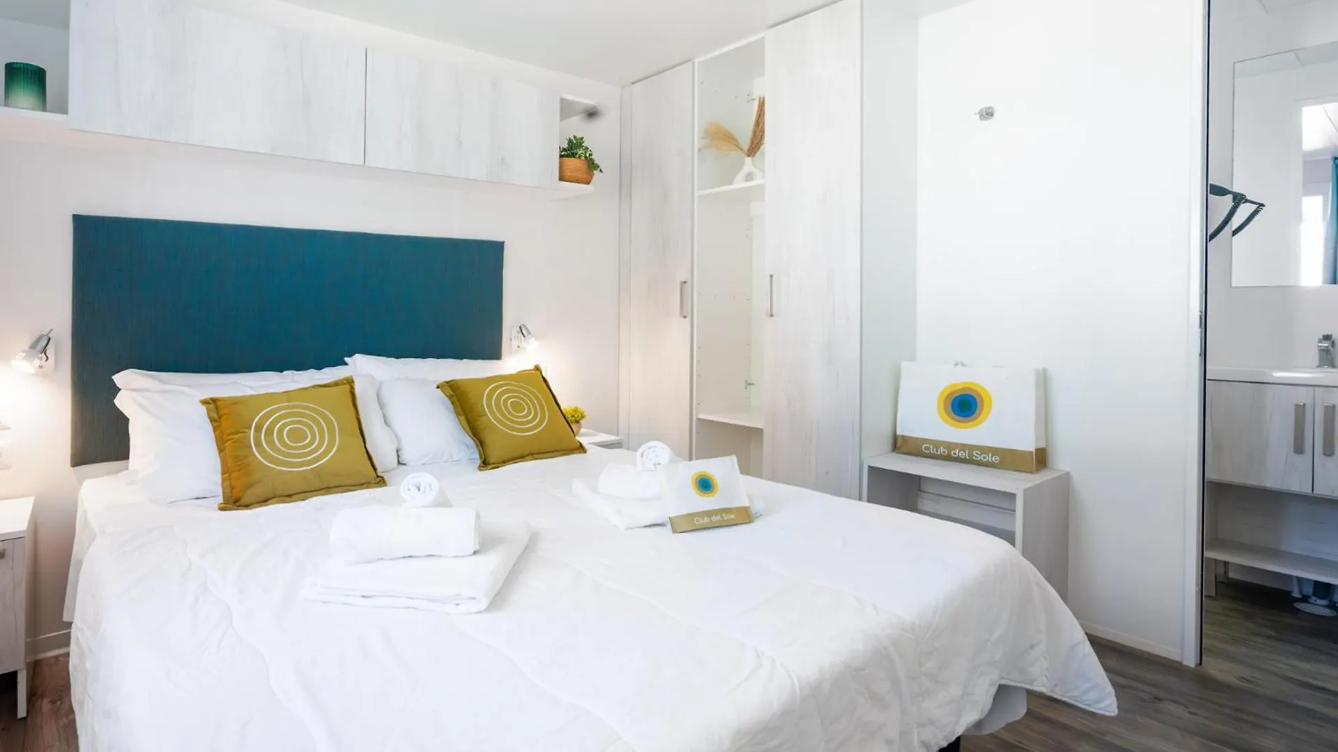 Club Del Sole Romagna Family Resort Риччоне 4*,  Италия
